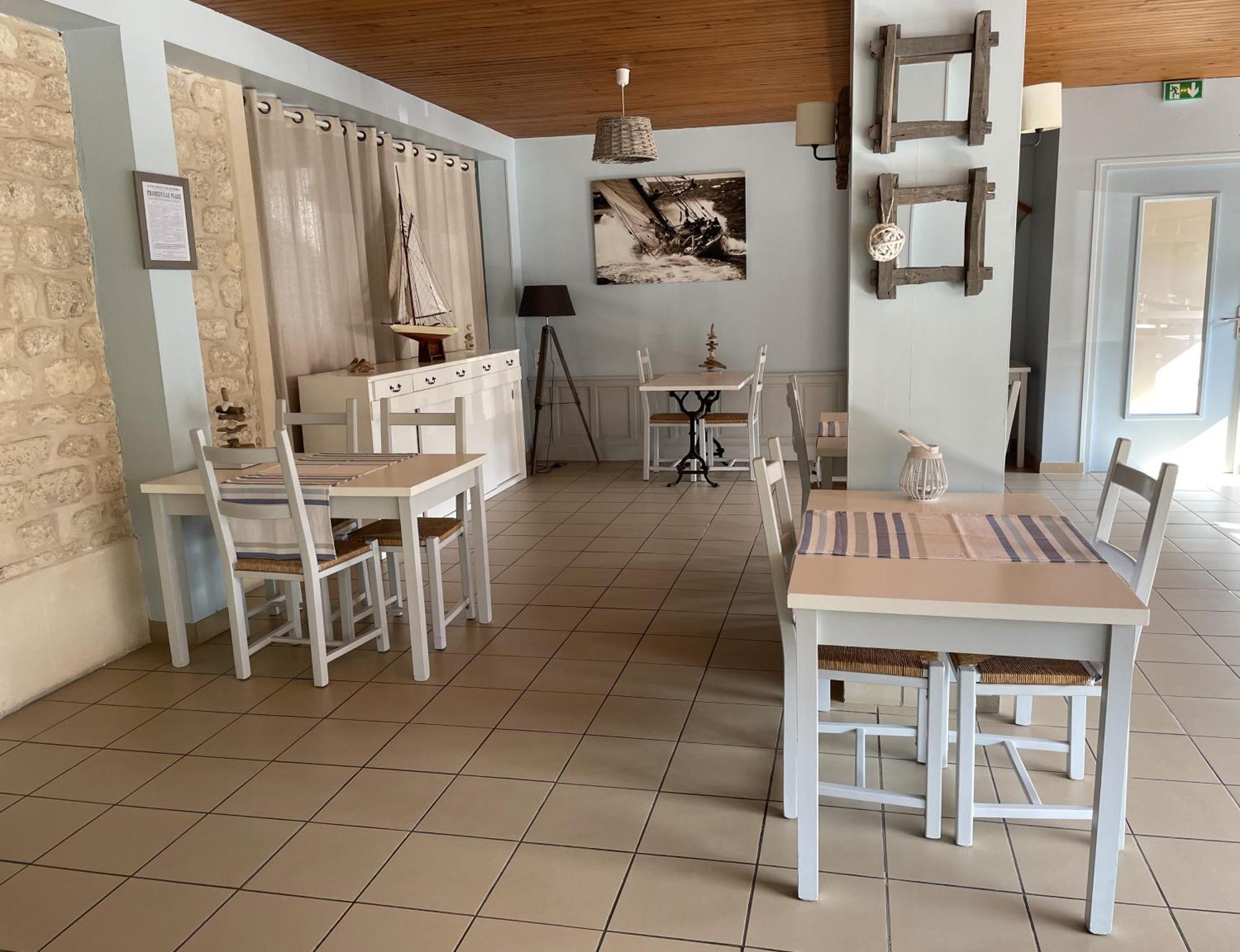 Le Vauban Hotel Merville-Franceville-Plage Kültér fotó