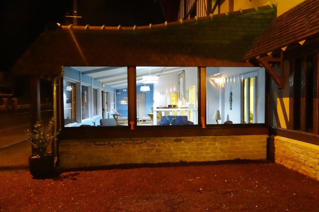 Le Vauban Hotel Merville-Franceville-Plage Kültér fotó